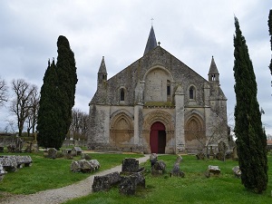 Crossing Sylve d'Argenson (Deux-Sevres, Charente-Maritime) 5